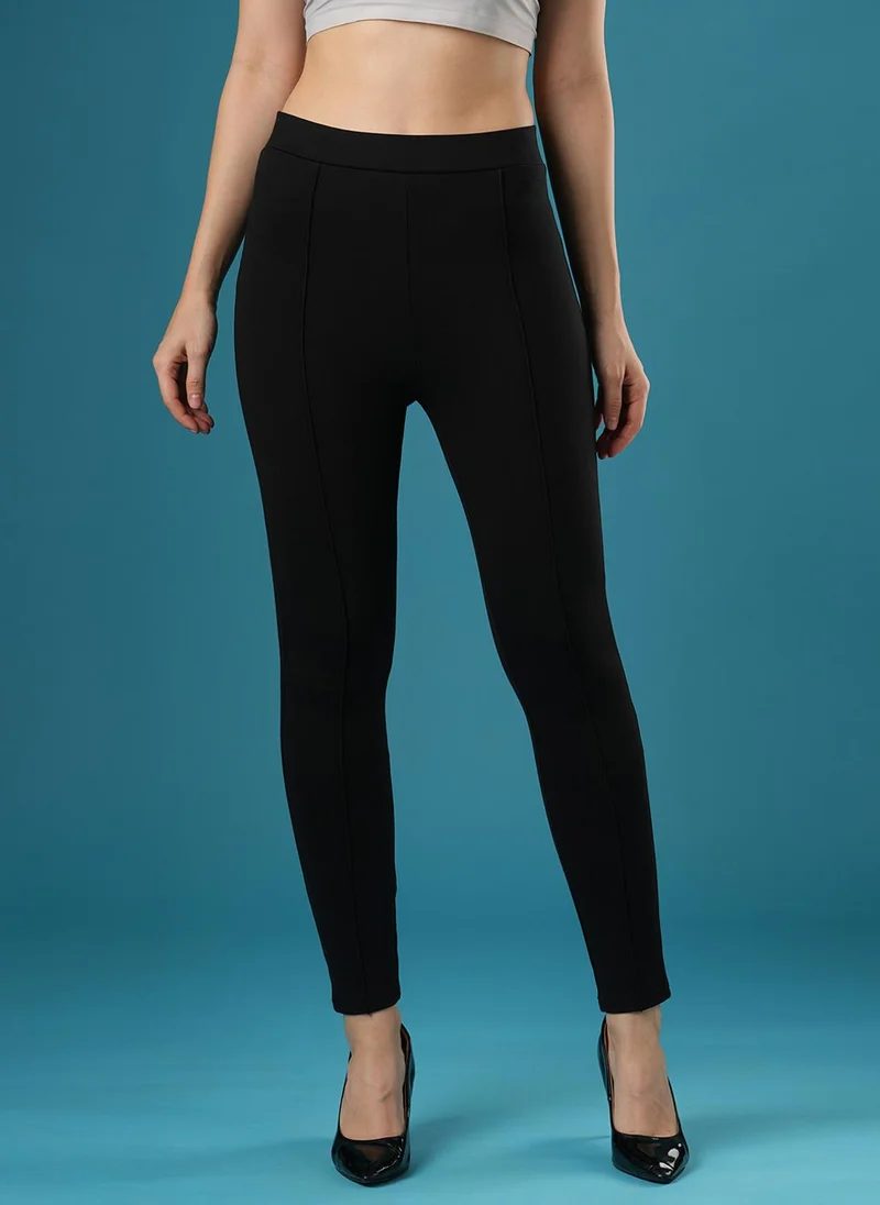 جلو باص جلوبس تريجينجز نسائي ضيق بخصر متوسط مطاطي